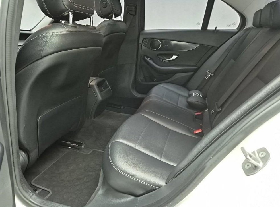 벤츠 C 클래스 C200 사진 12