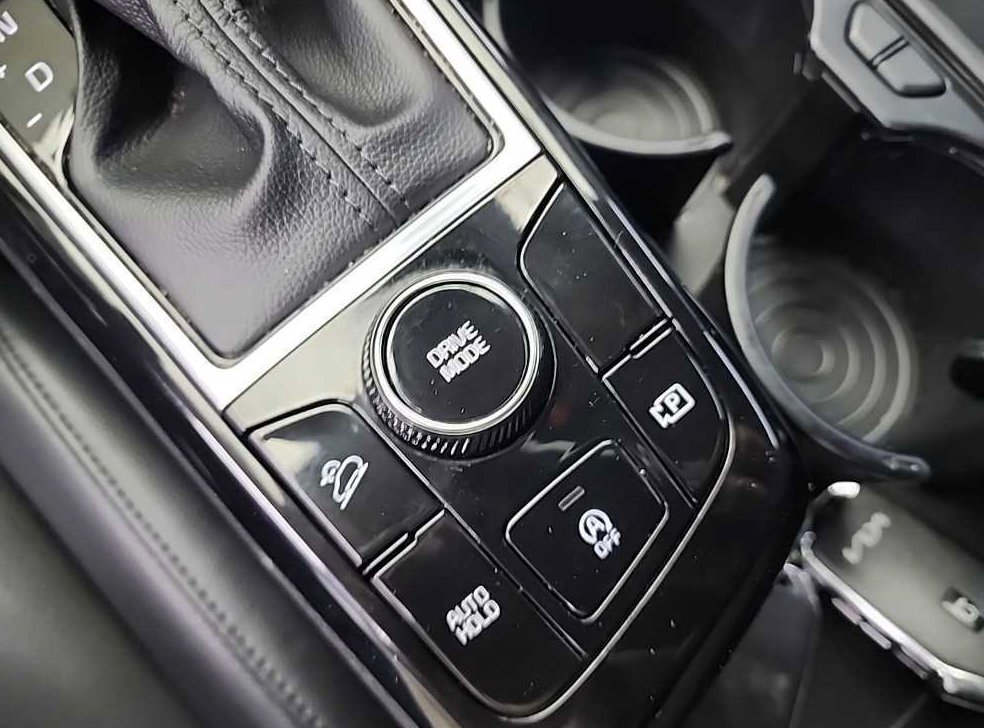 기아 스포티지 2.0 디젤 2WD 사진 18