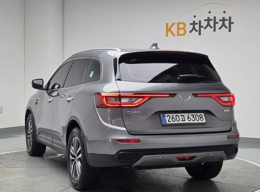 르노코리아(삼성) QM6 2.0 LPe LE 2WD 사진 2