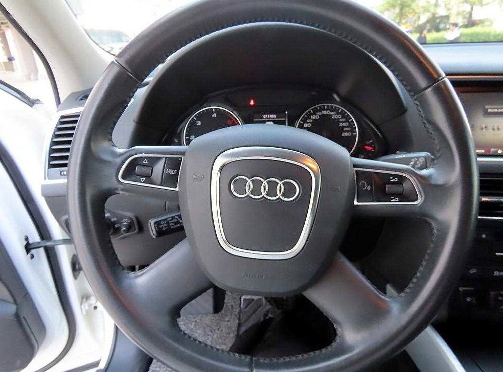 아우디 Q5 2.0 TDI 콰트로 사진 8