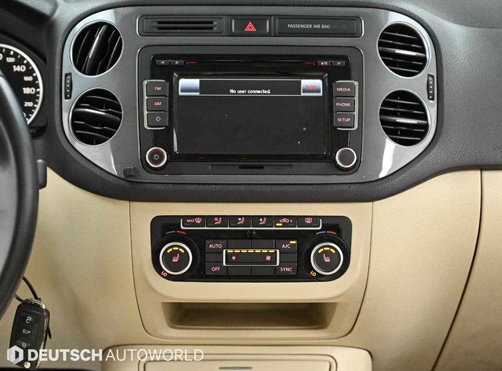 폭스바겐 티구안 2.0 TSI 컴포트 사진 14