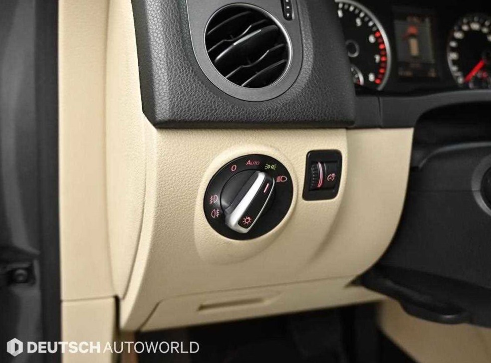폭스바겐 티구안 2.0 TSI 컴포트 사진 17