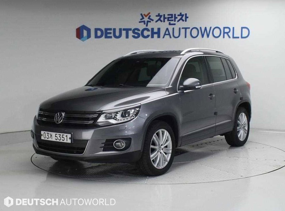 폭스바겐 티구안 2.0 TSI 컴포트 사진 2
