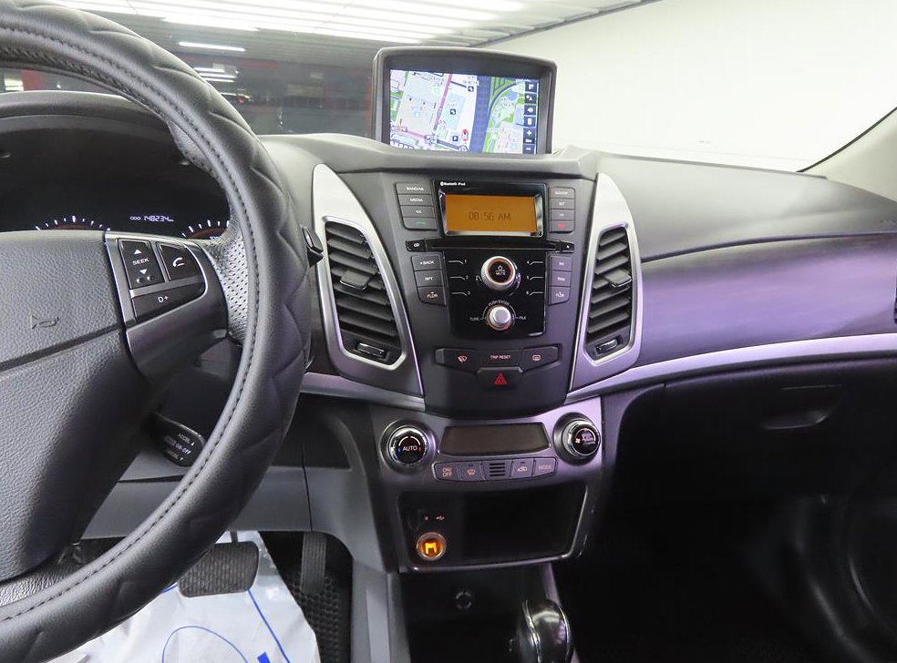 KG모빌리티(쌍용)  코란도 4WD 2.0 CVT 사진 10