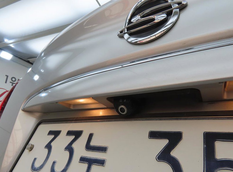 KG모빌리티(쌍용)  코란도 4WD 2.0 CVT 사진 17
