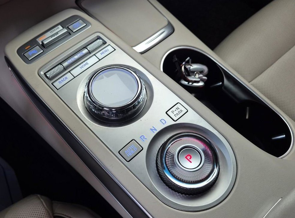 제네시스 GV70 2.5T 가솔린 AWD 사진 8