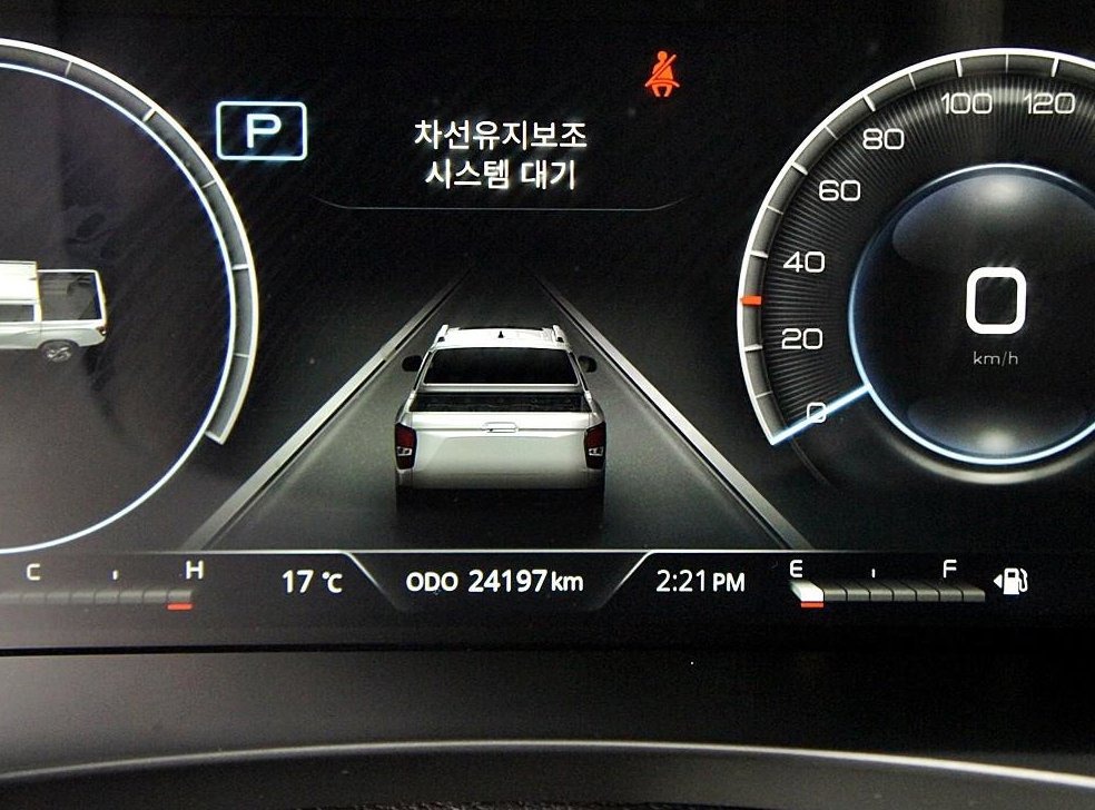 KG모빌리티(쌍용)  렉스턴 디젤 2.2 4WD 사진 9