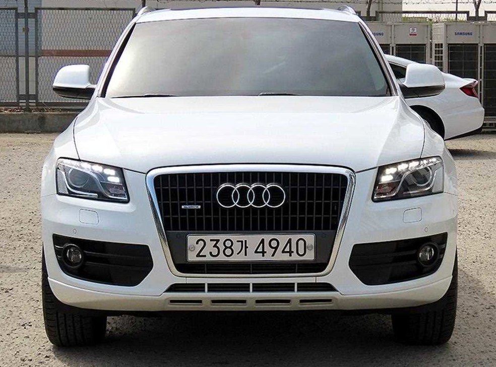 아우디 Q5 2.0 TDI 콰트로 다이나믹