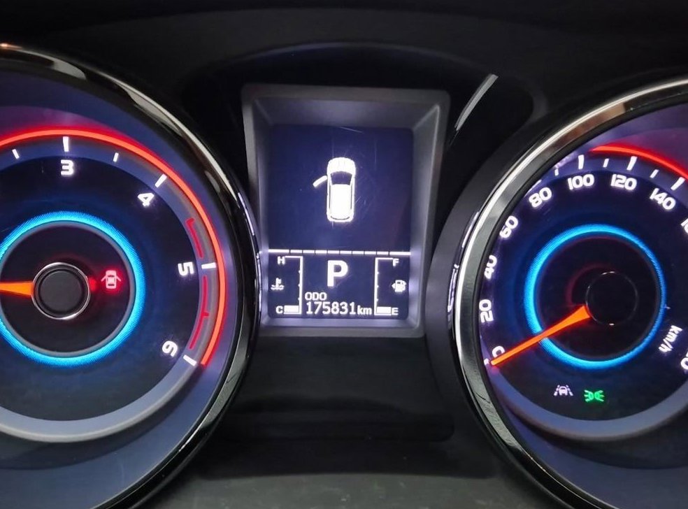 KG모빌리티(쌍용)  티볼리 2WD 디젤 LX 사진 6