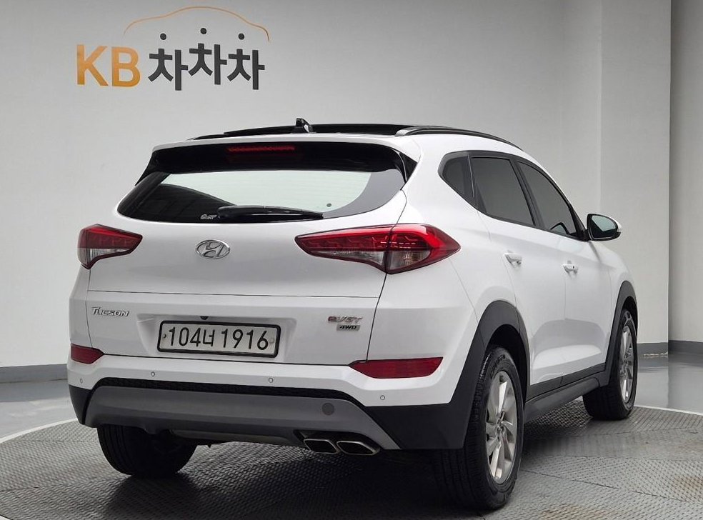 현대 투싼 디젤 2.0 4WD 사진 3