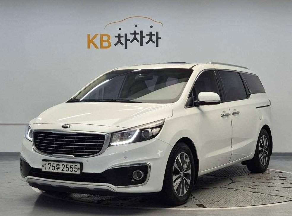 기아 카니발 디젤 9인승 럭셔리