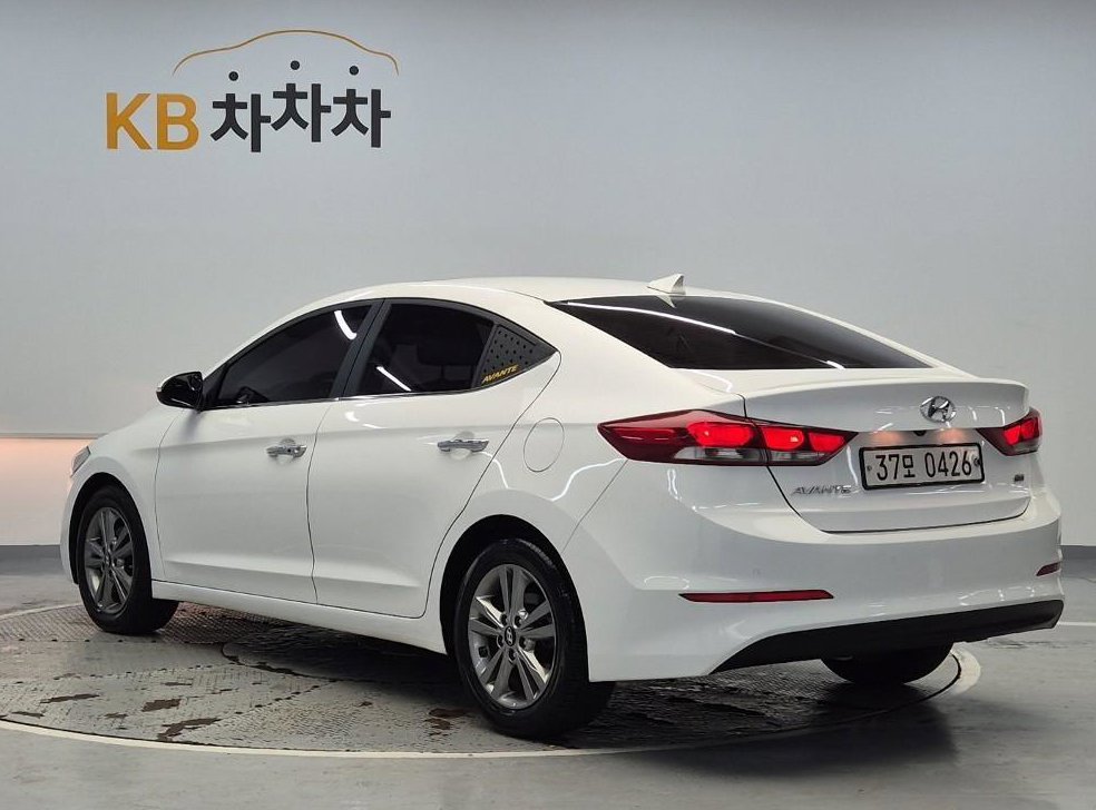 현대 아반떼 1.6 GDI 모던 사진 2