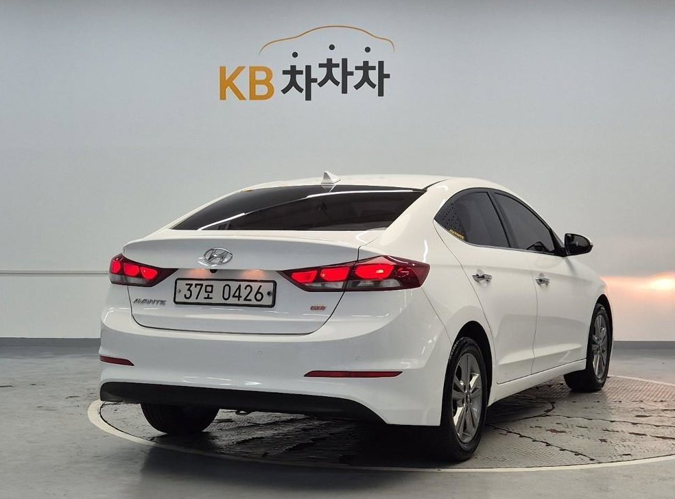 현대 아반떼 1.6 GDI 모던 사진 4