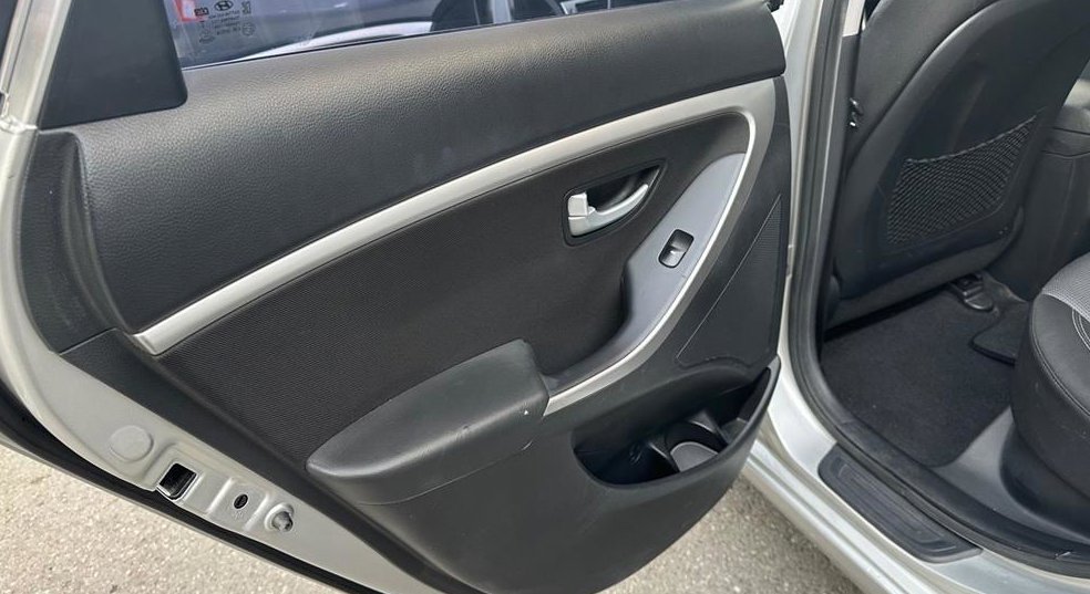 현대 i30 1.6 VGT 사진 14