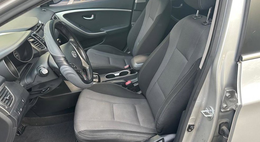 현대 i30 1.6 VGT 사진 7
