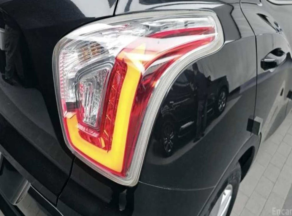 KG모빌리티(쌍용)  티볼리 가솔린 2WD 1.6 VX 사진 20