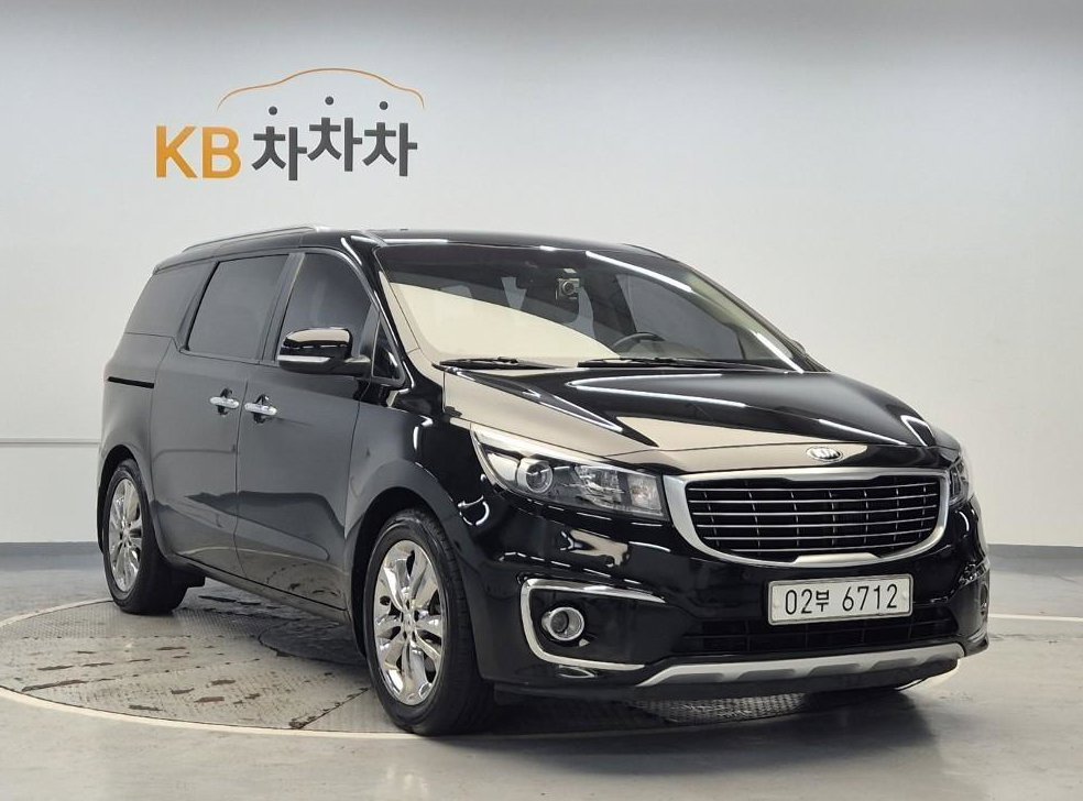 기아 카니발 디젤 9인승 프레스티지 사진 3