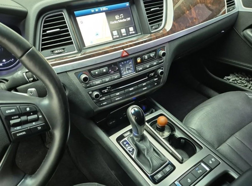 현대 제네시스 G330 모던 AWD 사진 9