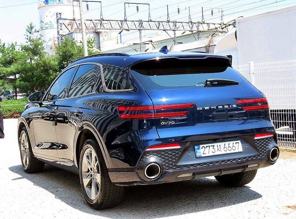 제네시스 GV70 2.5T 가솔린 2WD 사진 3