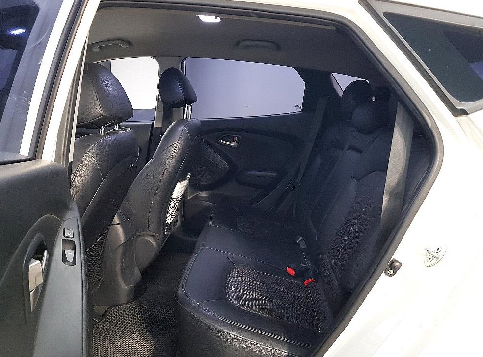 현대 투싼 2WD VGT LX20 사진 9