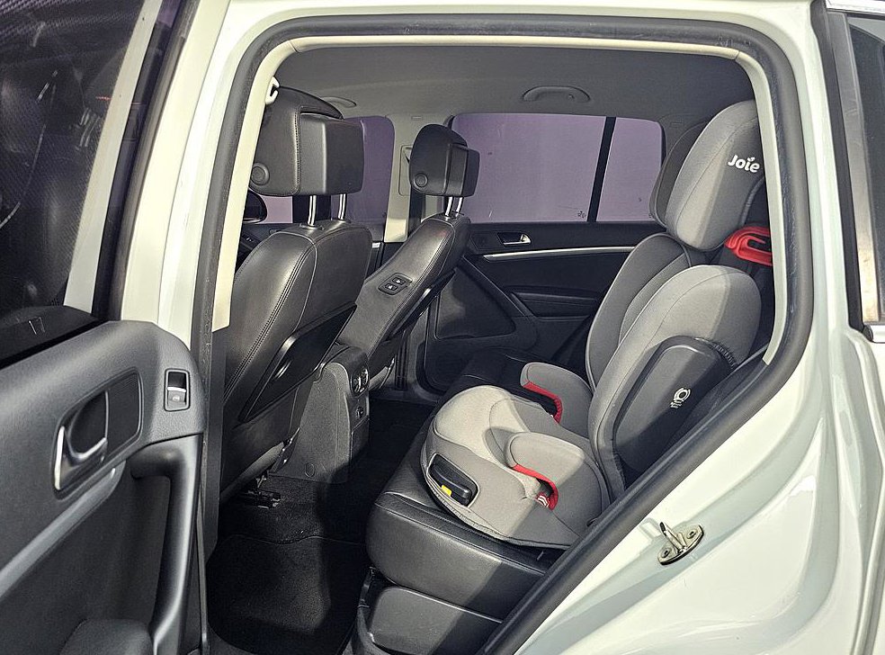 폭스바겐 티구안 2.0 TDI 컴포트 사진 9