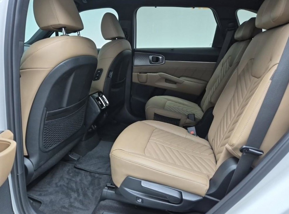 기아 쏘렌토 가솔린 2.5T 4WD 시그니처 사진 12