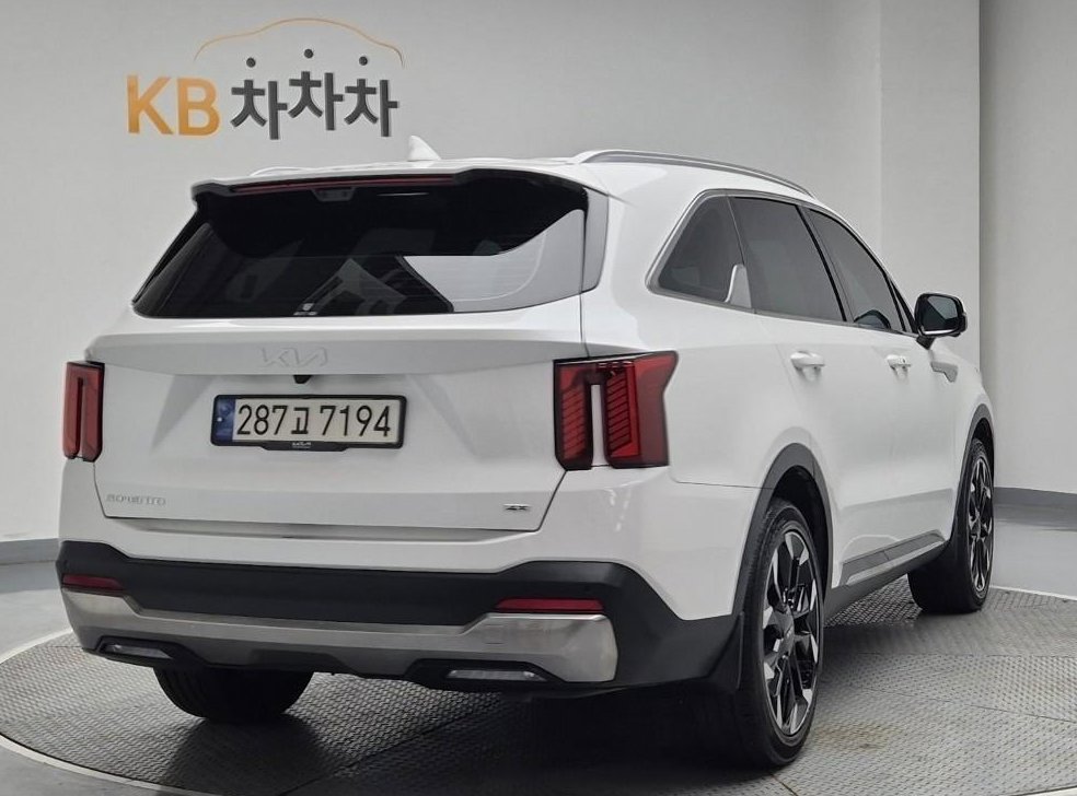 기아 쏘렌토 가솔린 2.5T 4WD 시그니처 사진 3