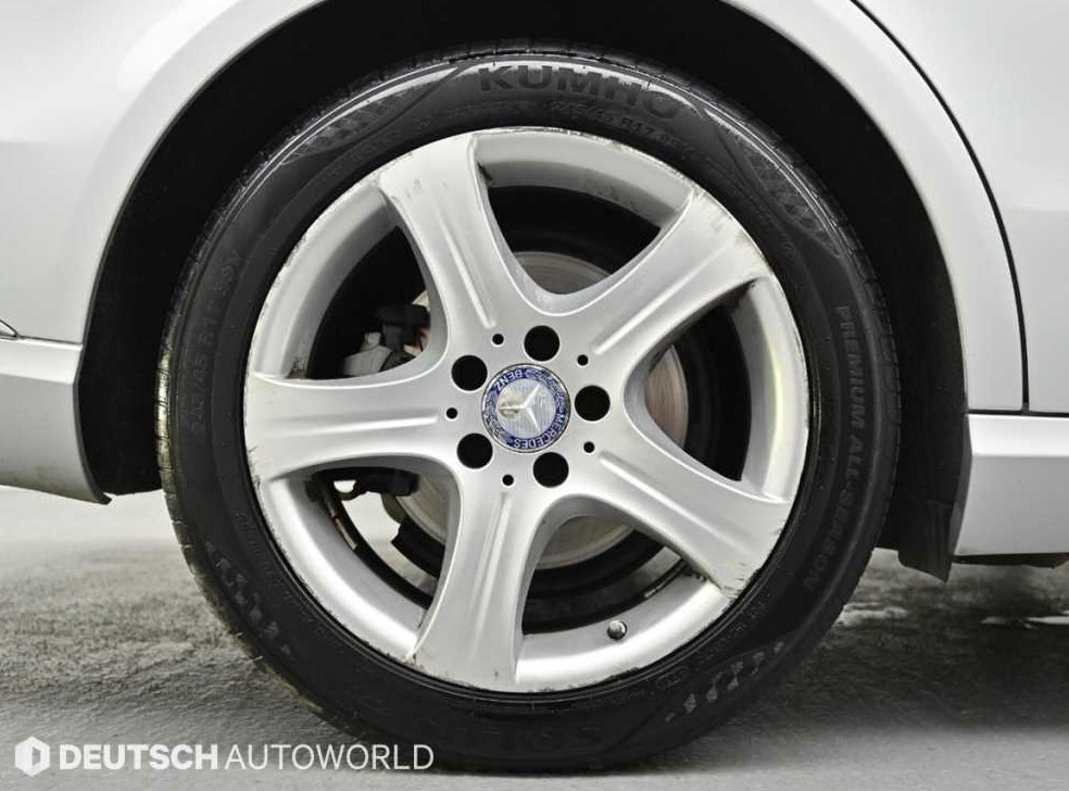 벤츠 E 클래스 E250 CDI 4MATIC 사진 5