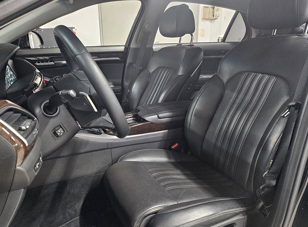 제네시스 EQ900 3.8 GDI AWD 사진 16