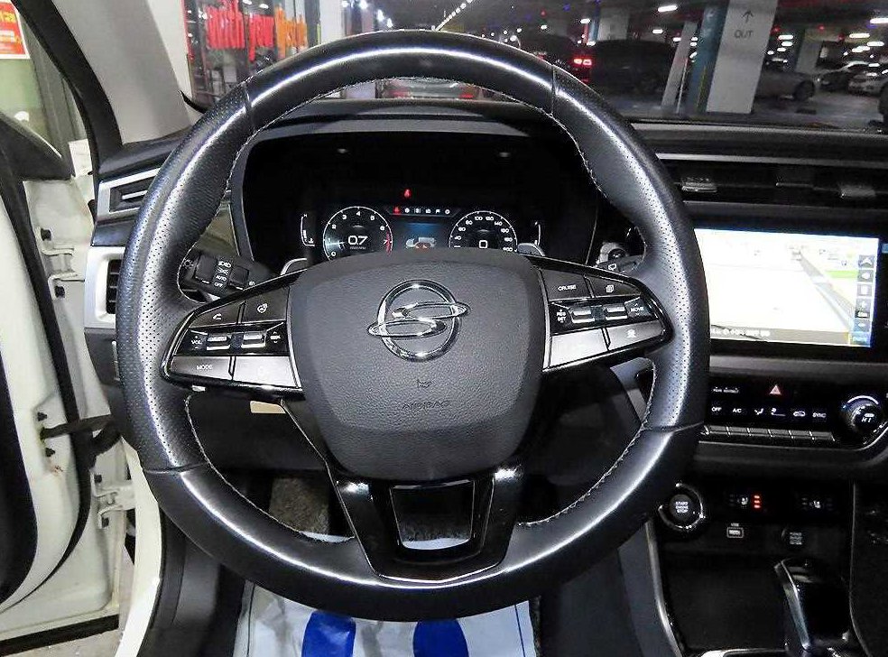 KG모빌리티(쌍용)  코란도 2WD 가솔린 1.5 C5 플러스 사진 8