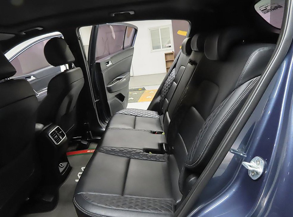 기아 스포티지 디젤 2.0 2WD 스타일 에디션 사진 10