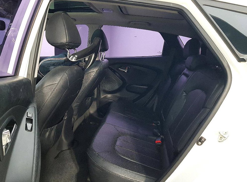 현대 투싼 2WD VGT LX20 사진 8