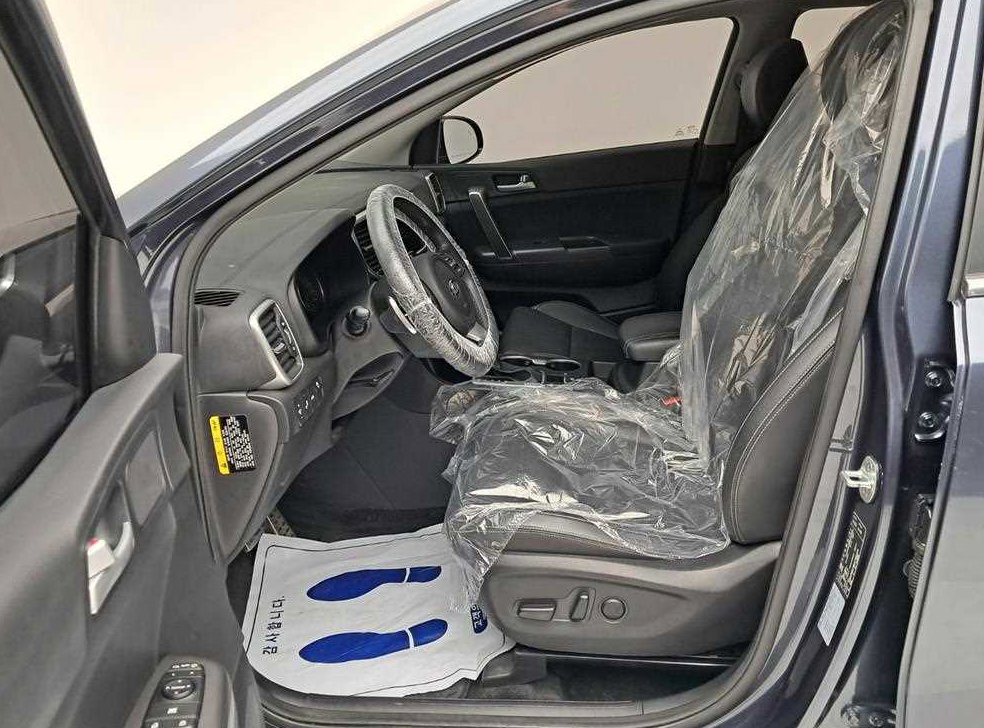 기아 스포티지 2.0 디젤 2WD 사진 11