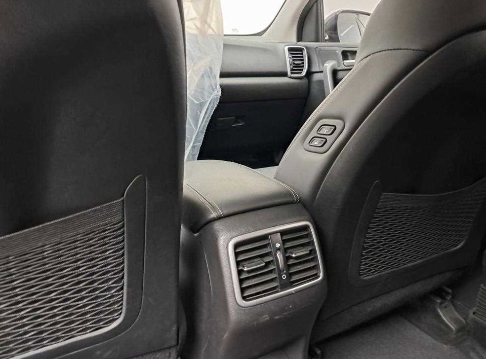 기아 스포티지 2.0 디젤 2WD 사진 16