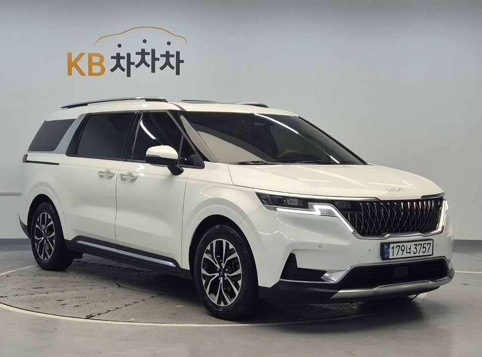 기아 카니발 가솔린 9인승 노블레스