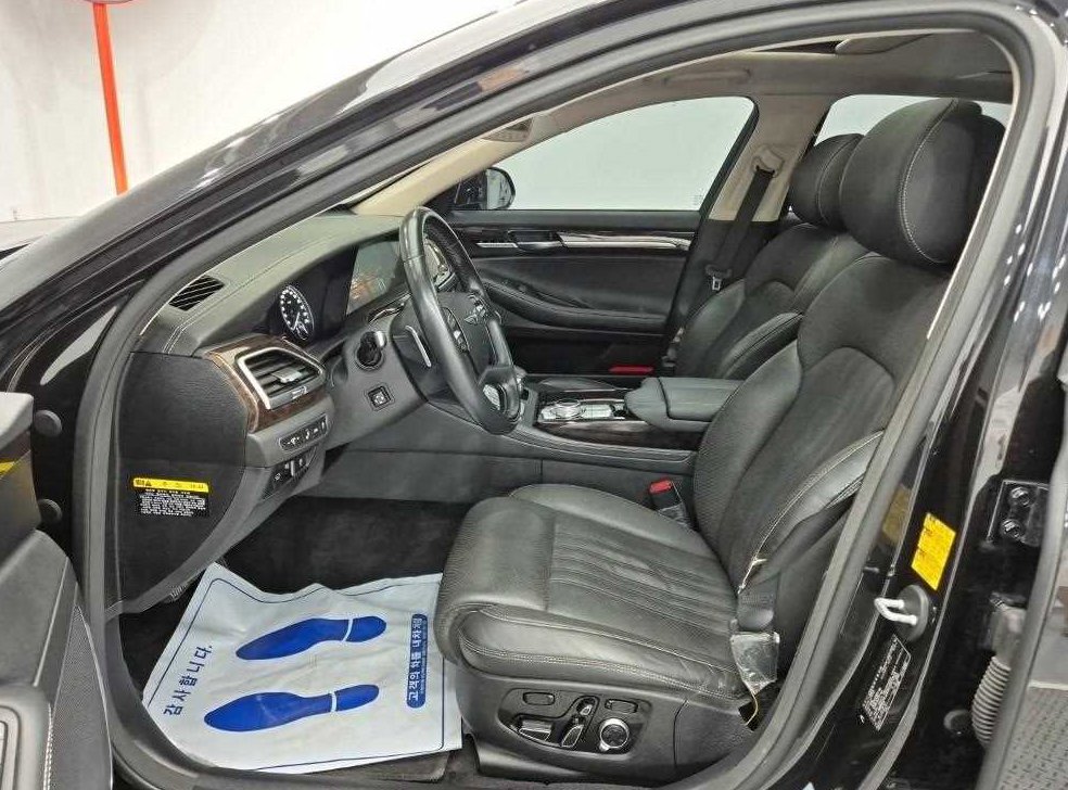 제네시스 G90 3.8 GDI AWD 사진 11