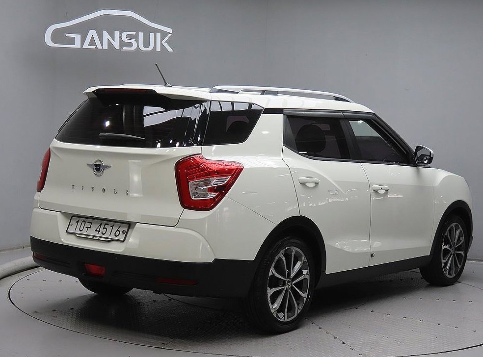 KG모빌리티(쌍용)  티볼리 2WD 가솔린 1.6 IX 사진 4