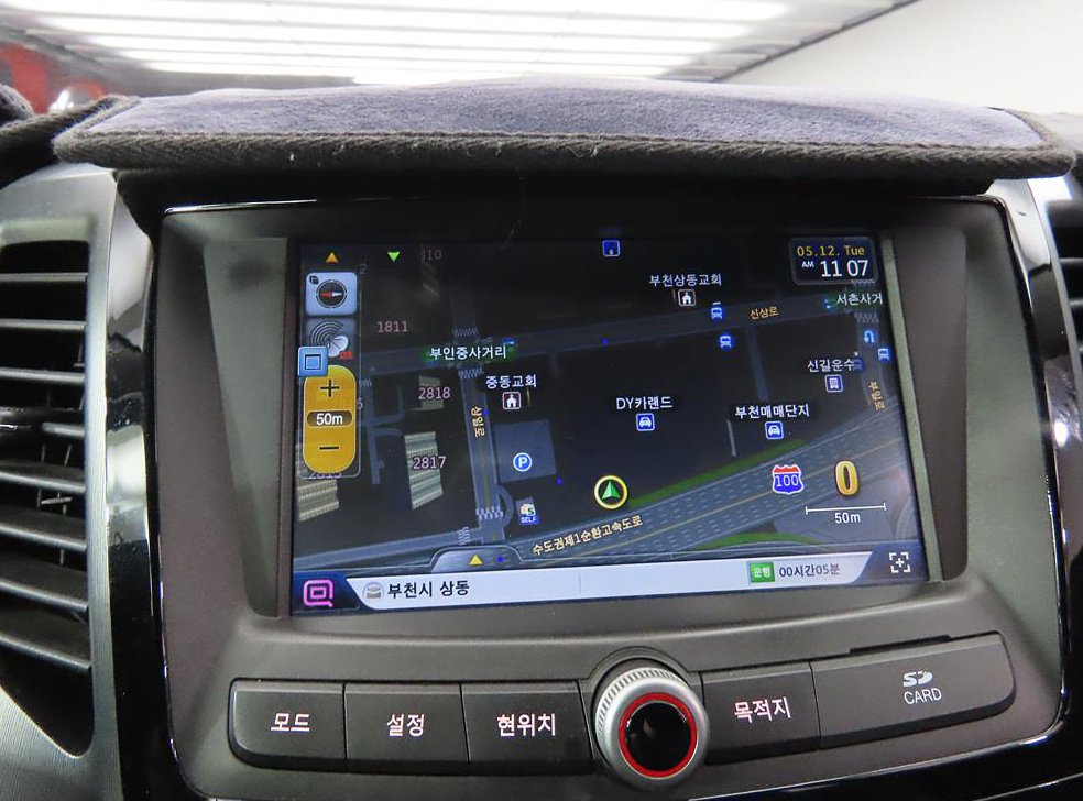 KG모빌리티(쌍용)  티볼리 4WD 디젤 LX 사진 9