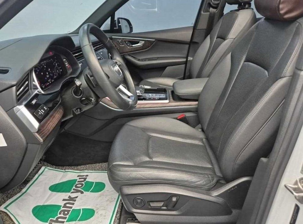 아우디 Q7 45 TDI 콰트로 프리미엄 사진 11
