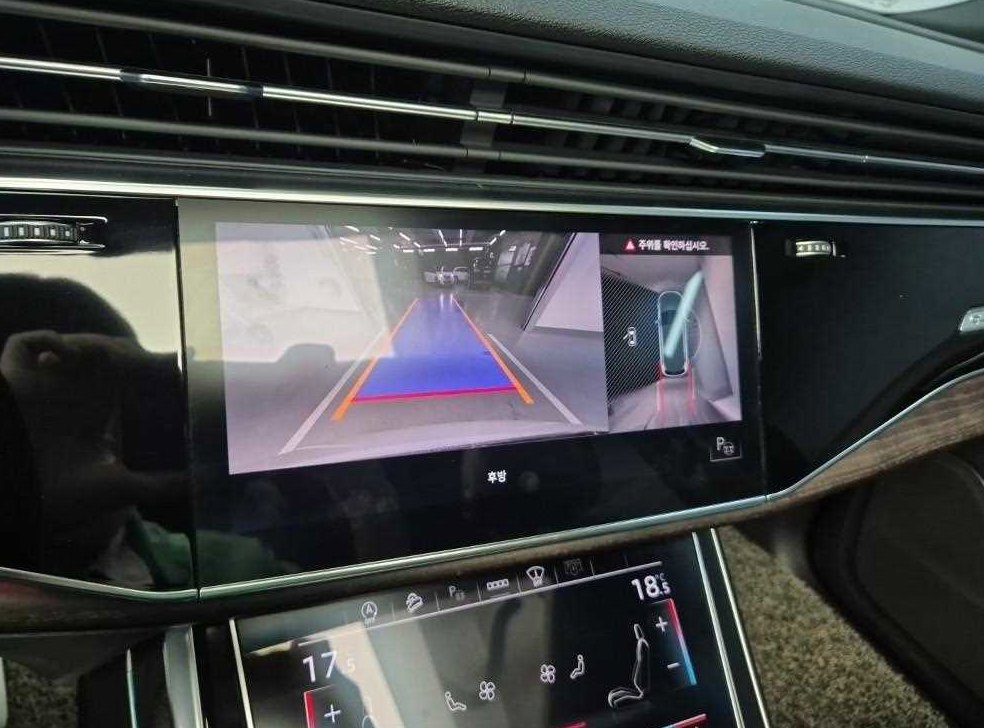 아우디 Q7 45 TDI 콰트로 프리미엄 사진 15