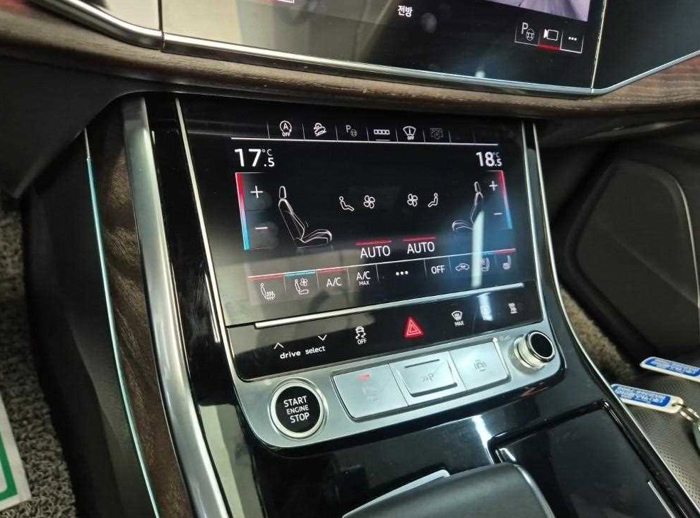 아우디 Q7 45 TDI 콰트로 프리미엄 사진 18