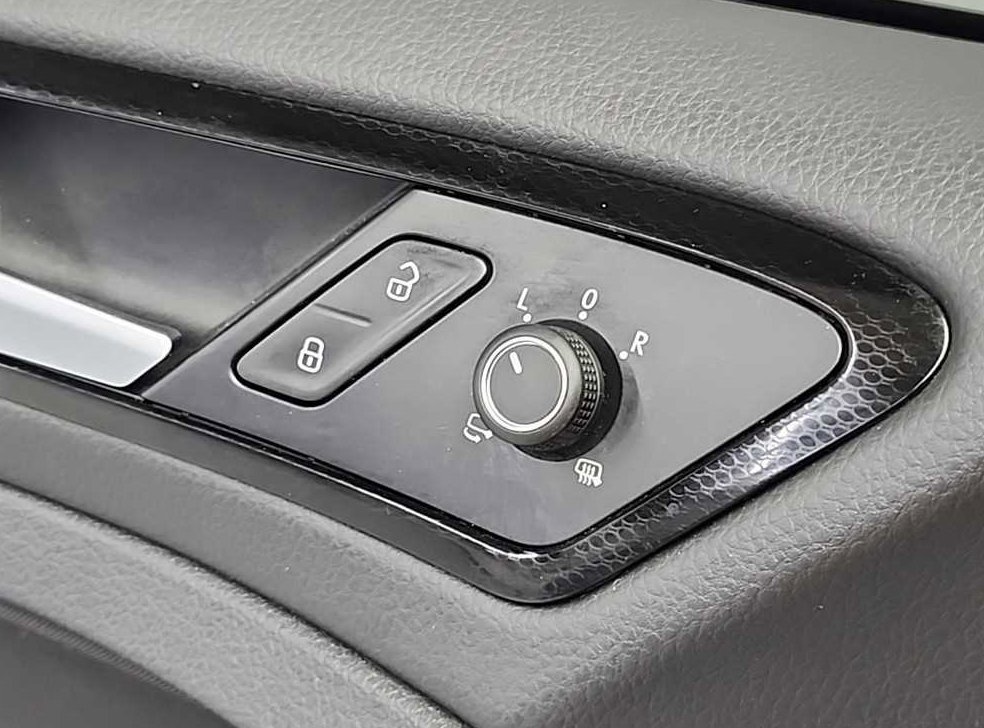 폭스바겐 골프 1.6 TDI 사진 17
