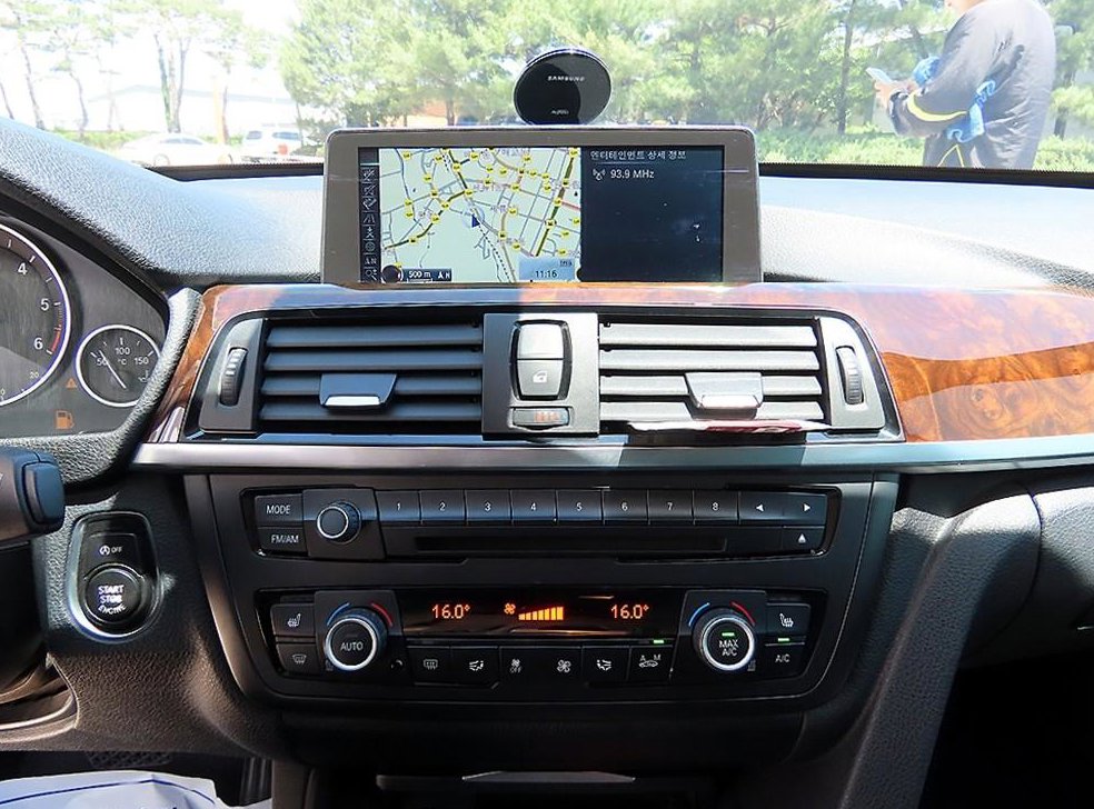 BMW 그란투리스모 GT 320D xDrive 사진 14