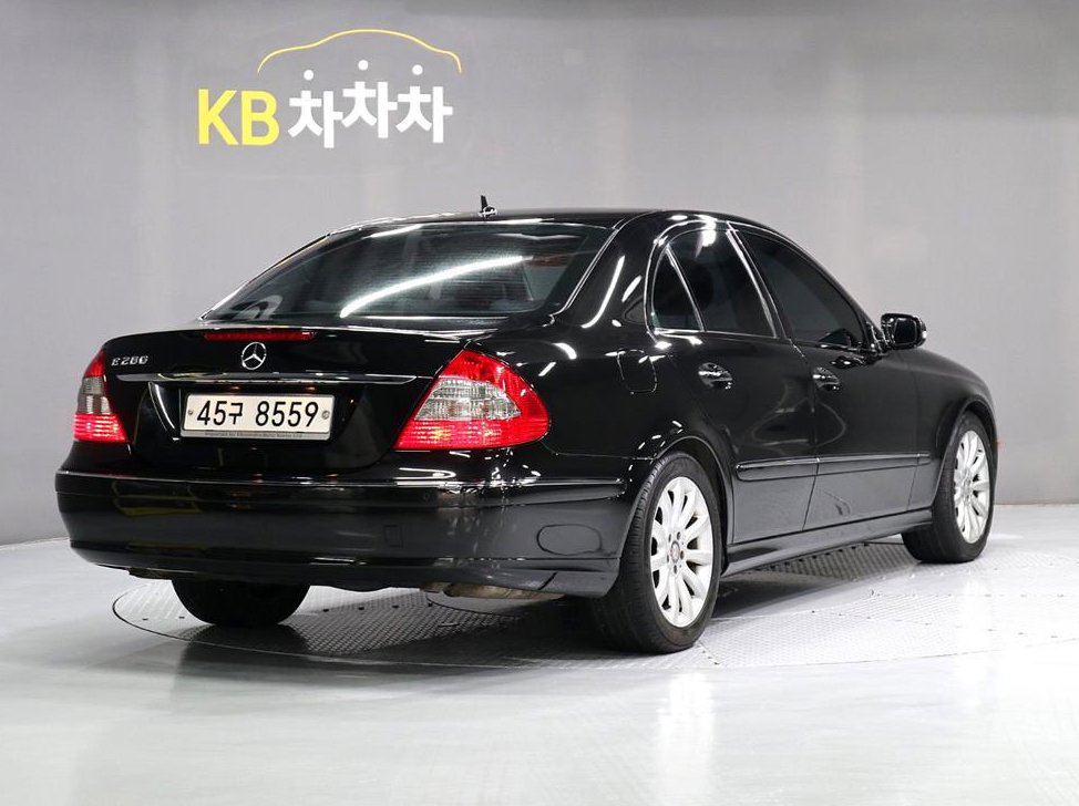벤츠 E 클래스 E280 아방가르드 사진 3