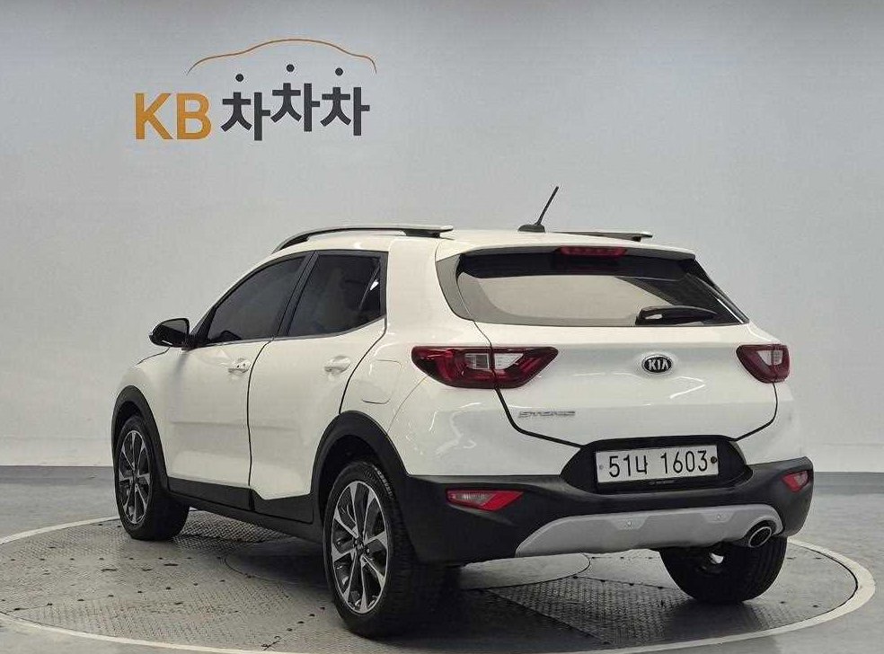 기아 스토닉 디젤 1.6 프레스티지 사진 2