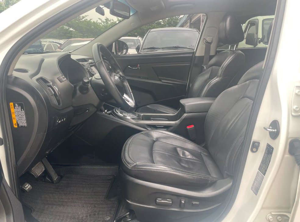 기아 스포티지 4WD LIMITED 사진 8