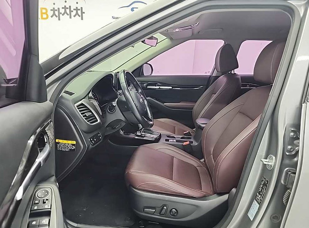 기아 셀토스 가솔린 1.6 터보 4WD 사진 11