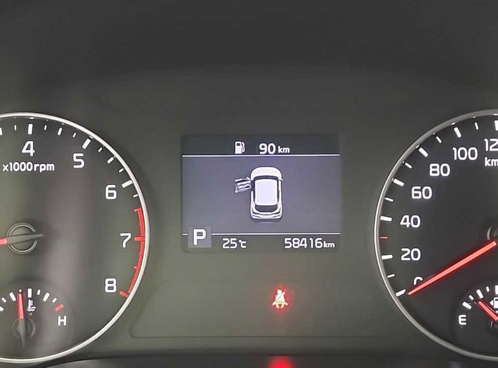 기아 셀토스 가솔린 1.6 터보 4WD 사진 6