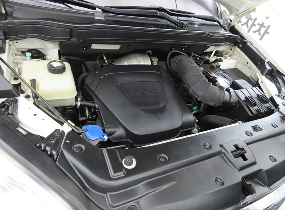 KG모빌리티(쌍용)  코란도 2WD 2.2 RX 사진 19