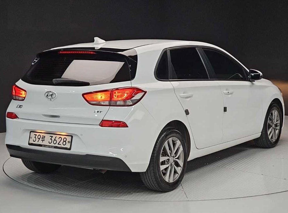 현대 i30 1.4 터보 사진 4